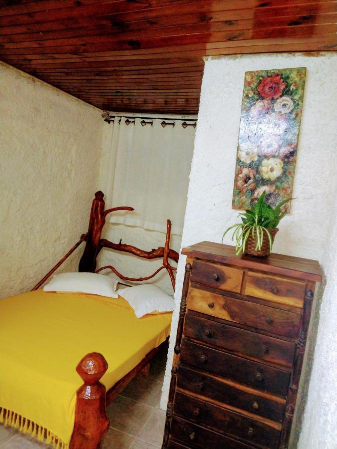 Hostel Canto Da Praia Sao Sebastiao - Proximo Ao Enrocamento Caraguatatuba Esterno foto